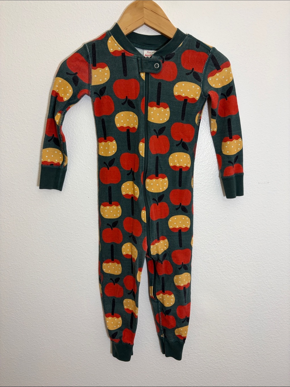 Hanna Andersson Organic Cotton Apple Print One-Piece Zip Pajama